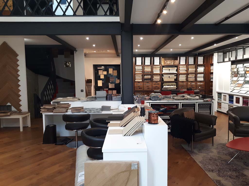 Avant travaux — Showroom Parisien